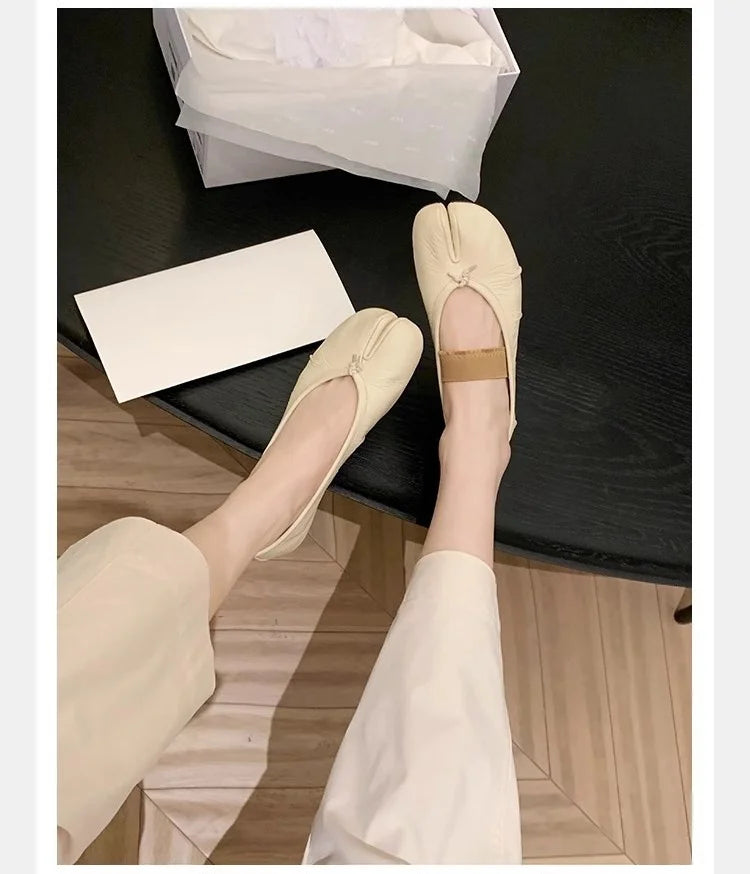 Women’s Split-Toe Flats – Retro Casual Loafers & Soft Moccasin Sneakers