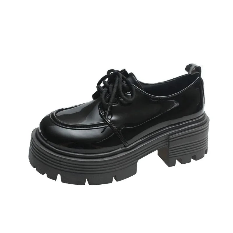 Women’s Retro Leather Loafers – Thick-Soled Slip-On Pumps for Spring & Autumn