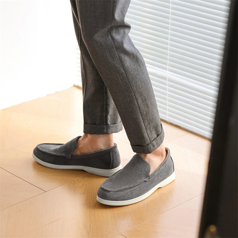 2025 Spring Men’s Leather Casual Shoes – Thick-Soled, British Style, Fashionable Sports Sneakers