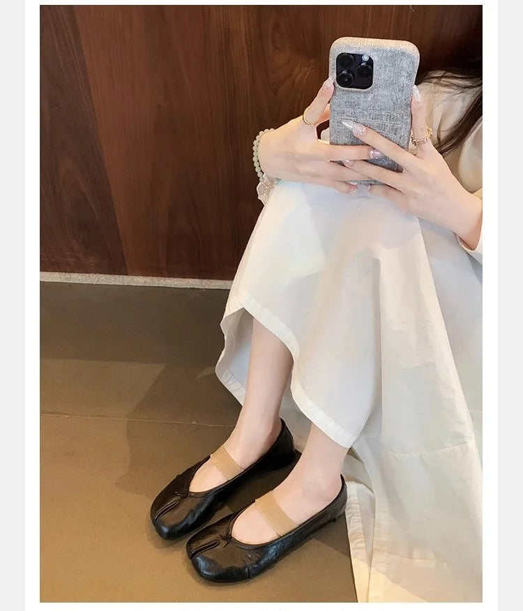 Women’s Split-Toe Flats – Retro Casual Loafers & Soft Moccasin Sneakers