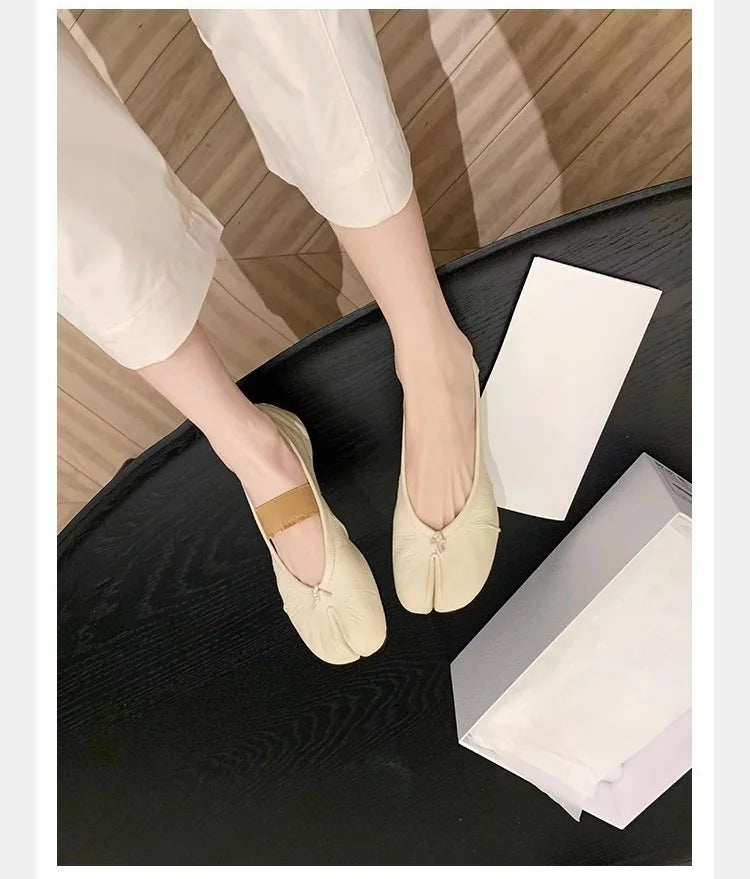 Women’s Split-Toe Flats – Retro Casual Loafers & Soft Moccasin Sneakers